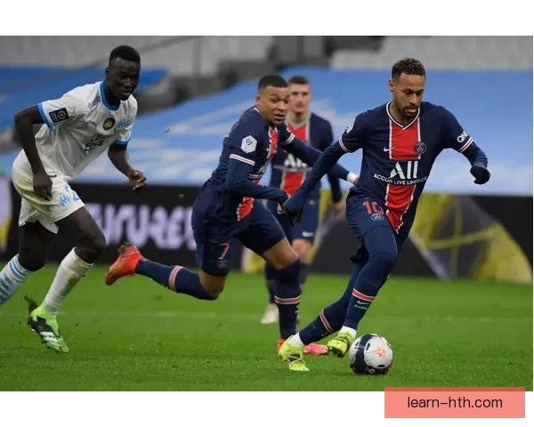 巴黎圣日耳曼夏窗引援动态与姆巴佩未来走向解析及球队新赛季战略布局 巴黎圣日耳曼夏窗引援动态与姆巴佩未来走向解析及球队新赛季战略布局